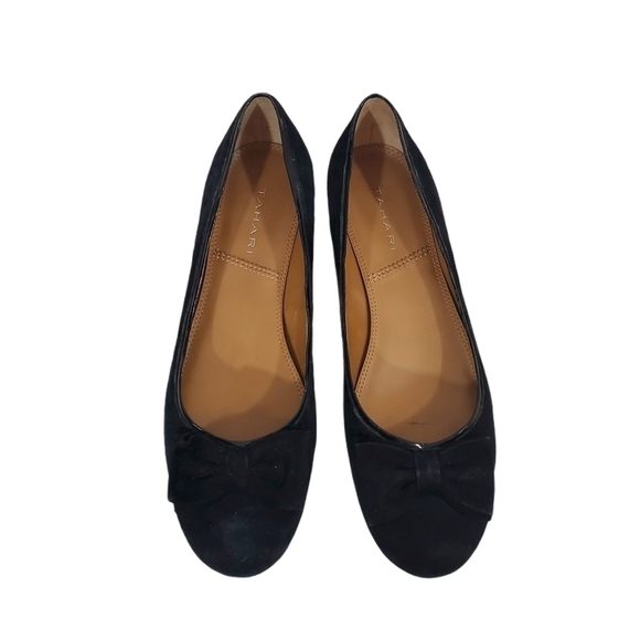 Tahari Black Suede Bow Rob Wedge Heels - Picture 7 of 9